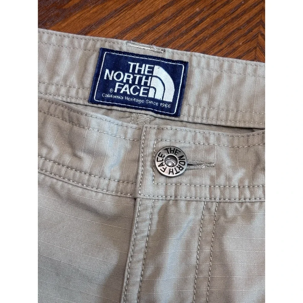 The North‎ Face Men's Cargo Shorts Khaki Beige Ripstop Outdoor Hiking Size 36